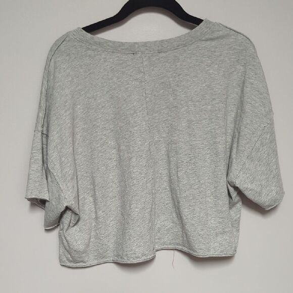 Greenwich Tennis Club Light Gray Women's Short Sleeve Top - Picture 4 of 4